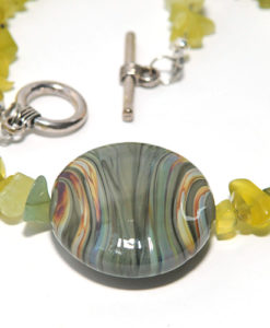 Alternative view of Ketting herfst met gele natuursteen