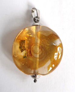 Hanger amber